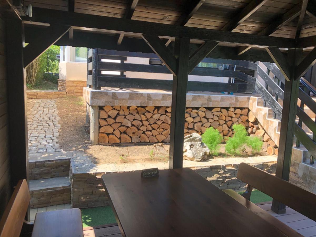 Вила Теkето I Vila Teketo Family Guest House Nikolovo Kültér fotó