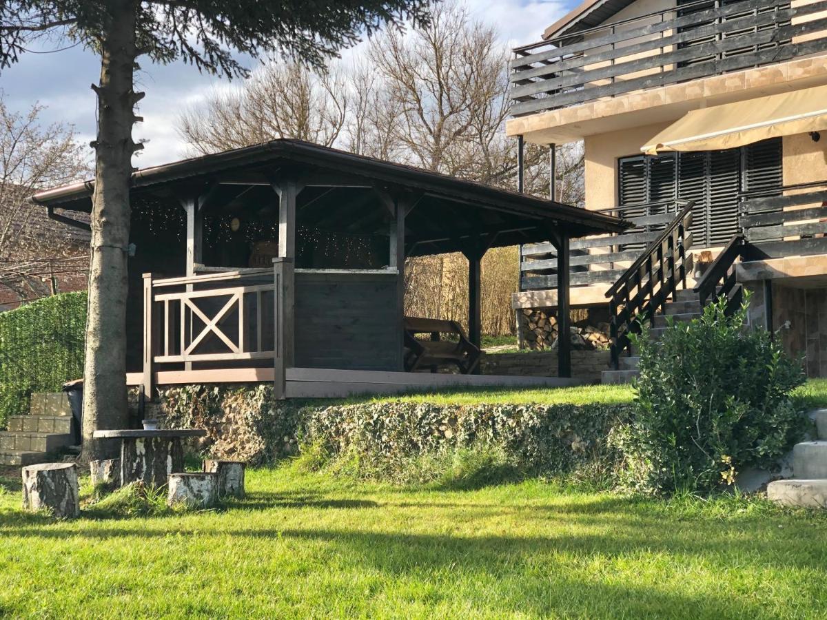 Вила Теkето I Vila Teketo Family Guest House Nikolovo Kültér fotó